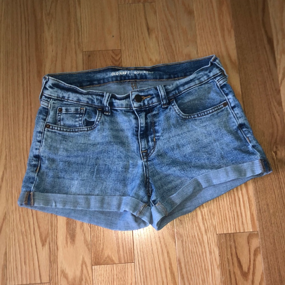 Old Navy Boyfriend Jean Shorts